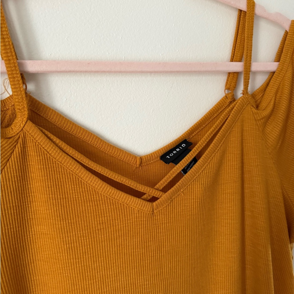 Torrid Cold Shoulder Ribbed Top - Picture 4 of 6